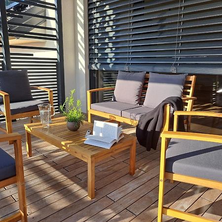 S&B'S Retreat Apartment Godovic Luaran gambar